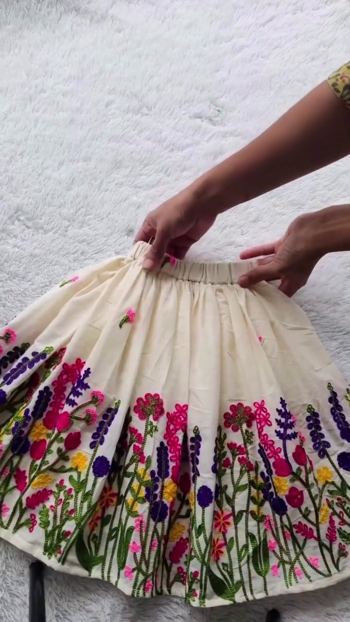 Matching Floral Top & Skirt Set – Vibrant Ethnic Fusion Look