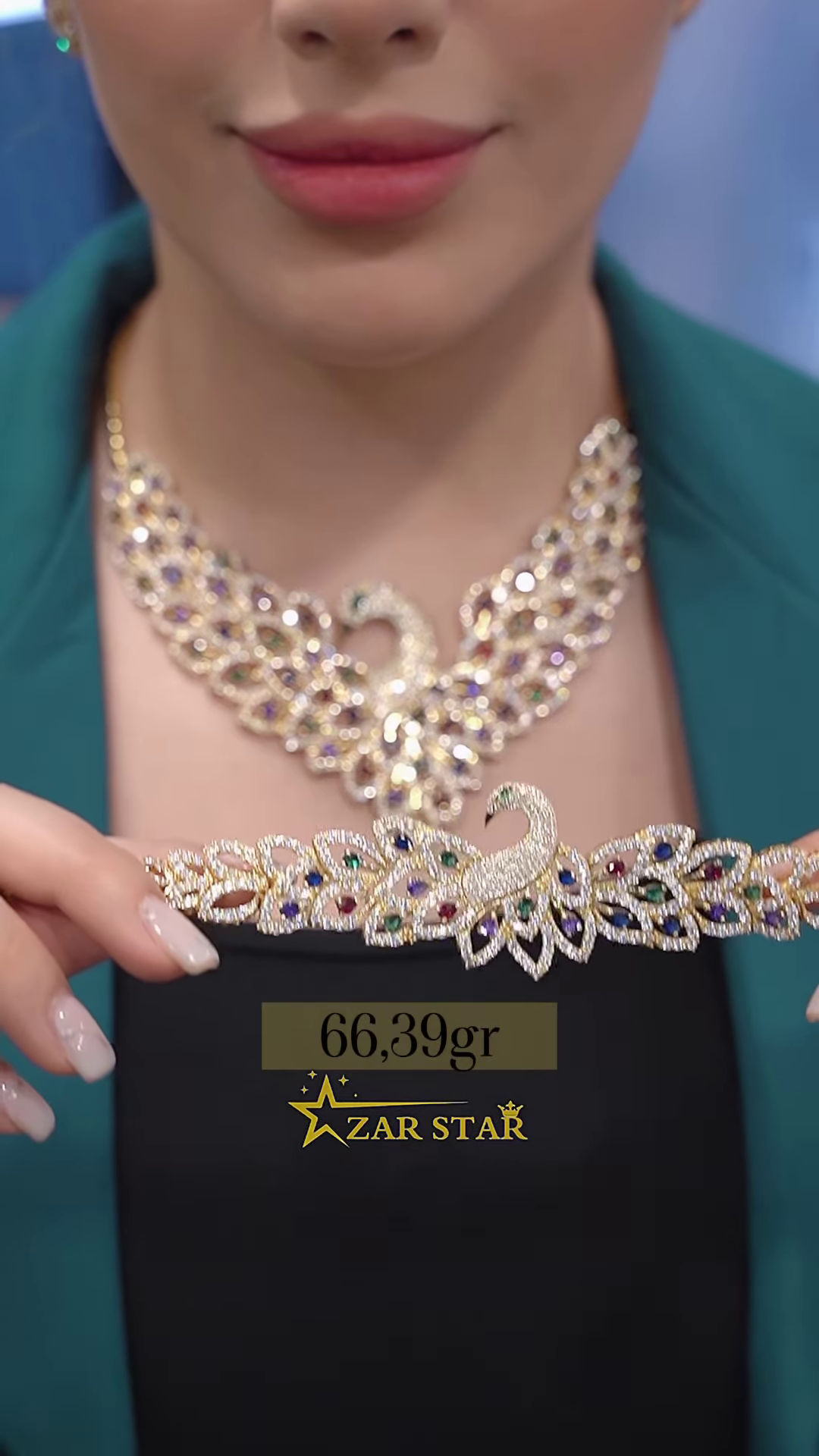 👑 Regal Peacock-Inspired Grand Necklace
