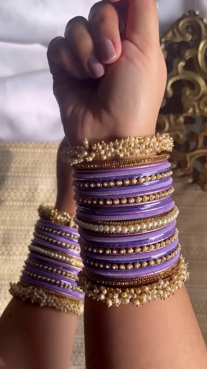 💜 Elegant Lavender Pearl Bangles