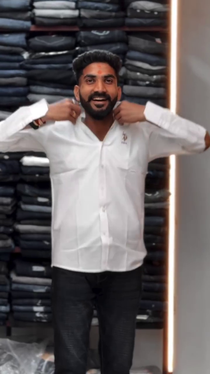 Smart Maroon Shirt – Classy, Stylish & Perfect for Every Occasion!