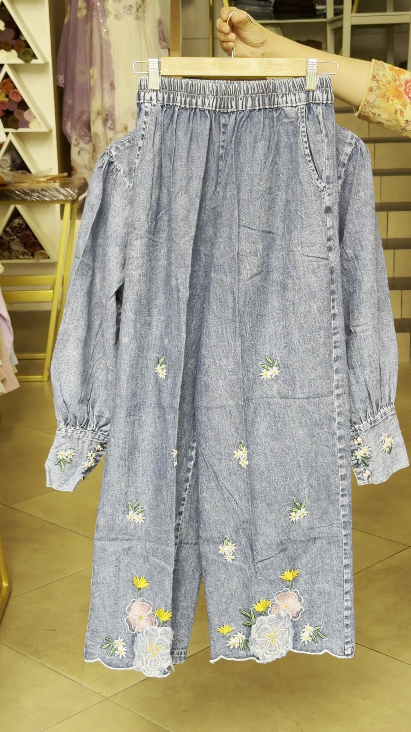 Cute Floral Denim Co-ord – Trendy, Soft & Summer Ready!