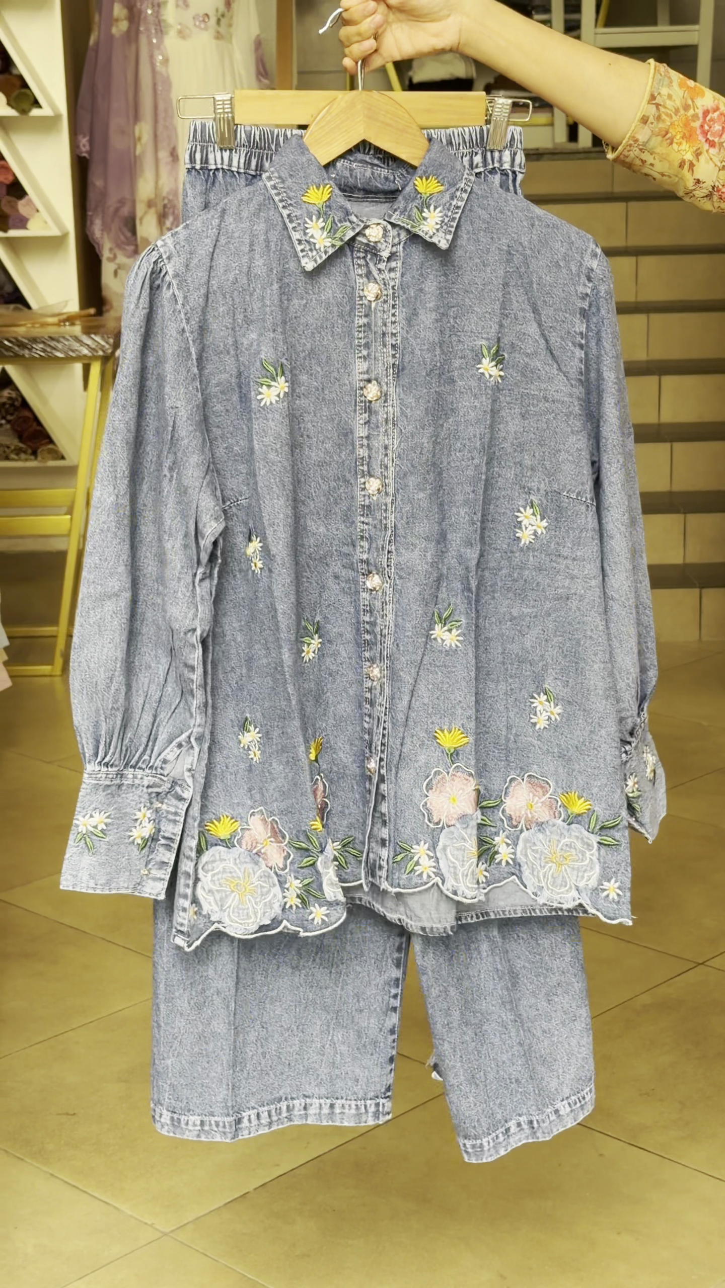 Cute Floral Denim Co-ord – Trendy, Soft & Summer Ready!
