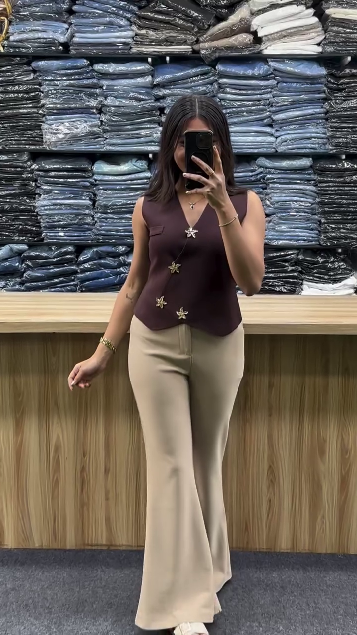 Elegant Vest & Flared Pants – Classy, Slim & Stylish Look!