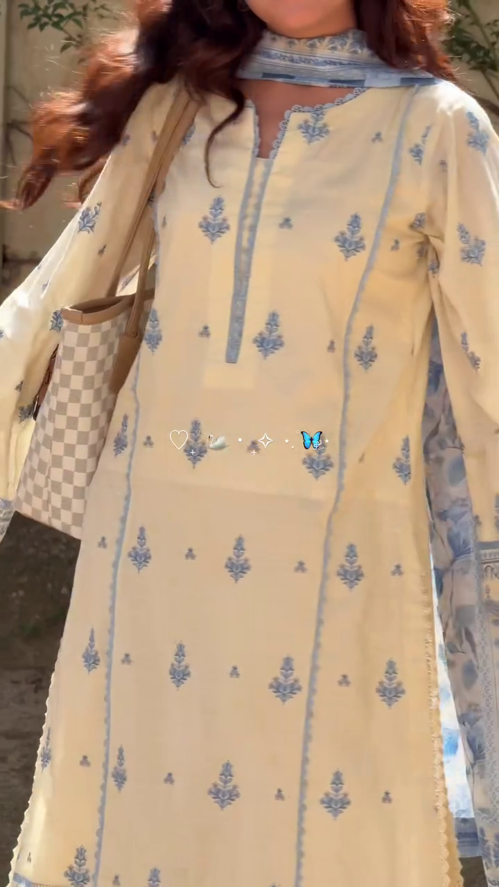 Elegant Cream & Blue Printed Kurta Set – Classic Comfort with Artistic Detailing