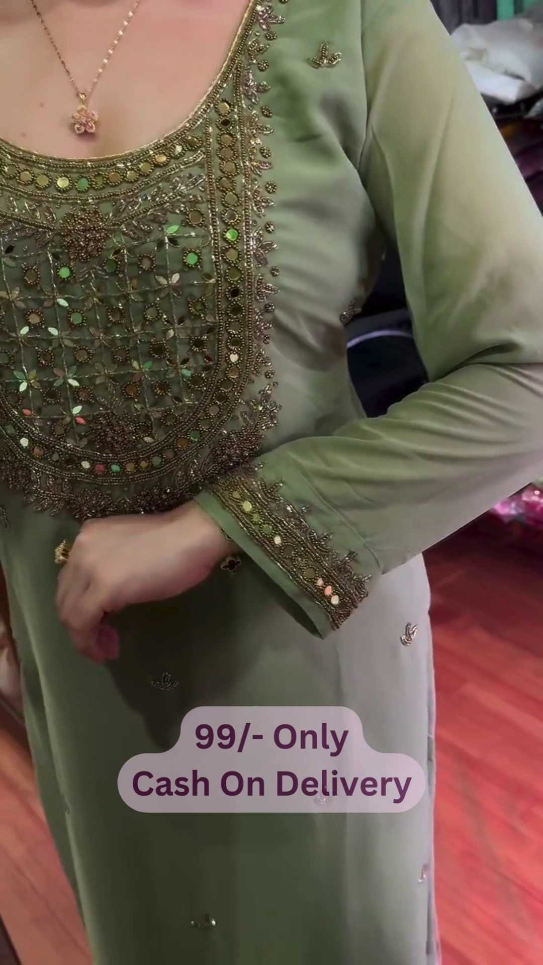 Classic Green Suit Set – Subtle Embroidery & Timeless Grace