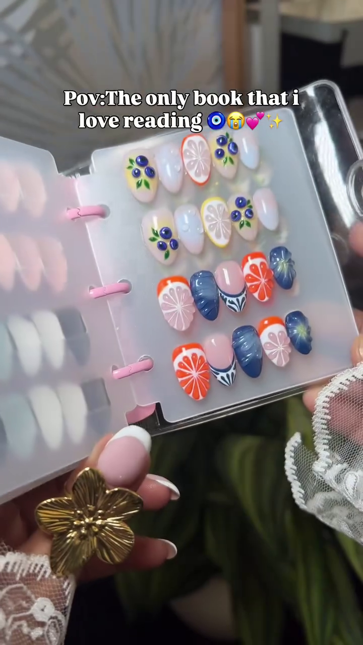 💅 Luxury Press-On Nail Collection Book – Salon Style At Home