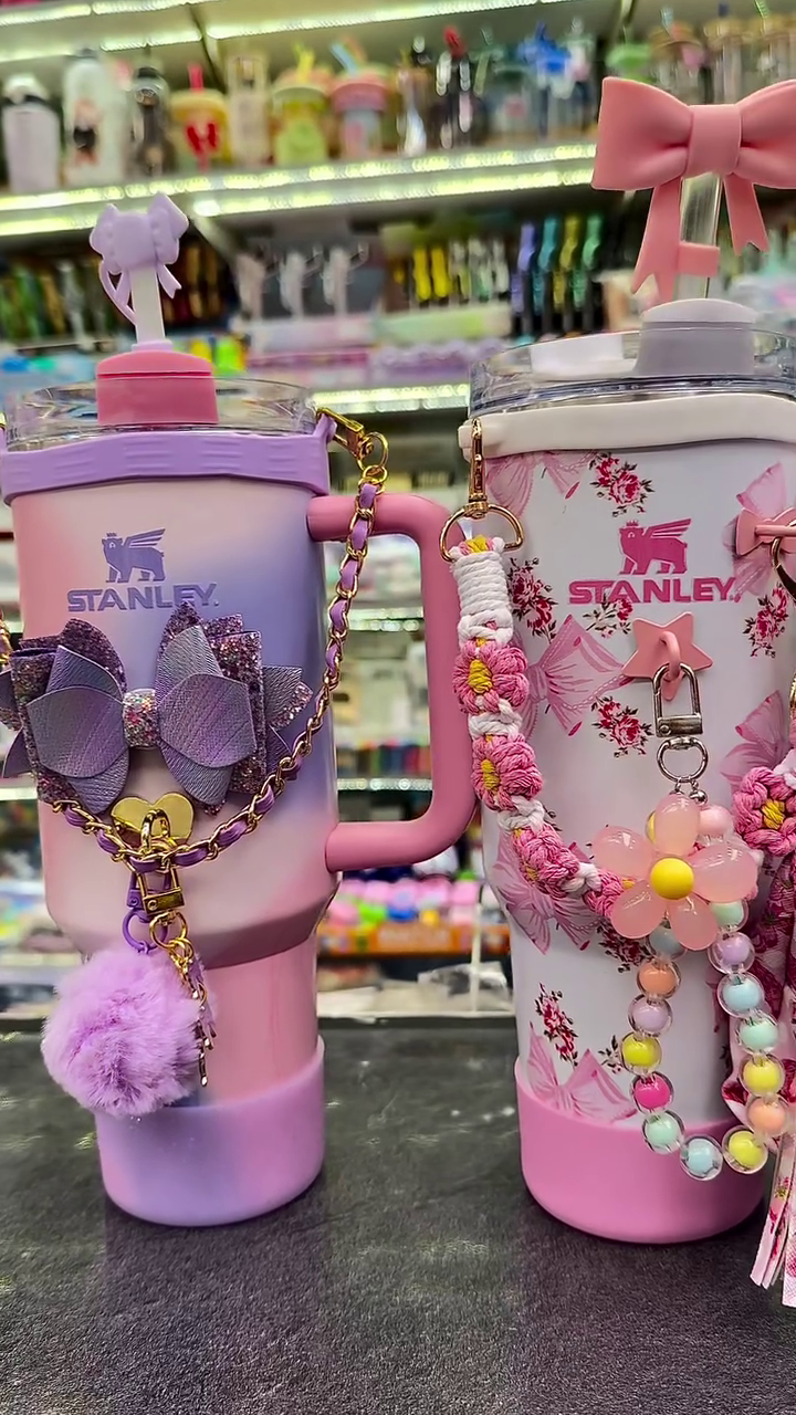 🥤 Luxury Bow Stanley Tumbler – Sip in Style Every Day
