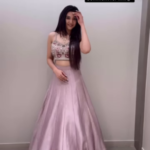 Elegant Embroidered Lehenga Set – Designer Look at an Affordable Price