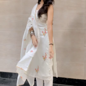 Ethereal White: A Modern Take on Traditional Kurti Ensemble