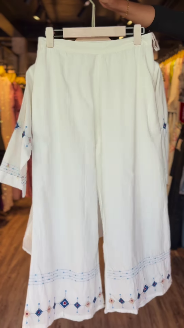 White Embroidered Kurta Set – Mirror Work & Boho Motif Accents - Image 2