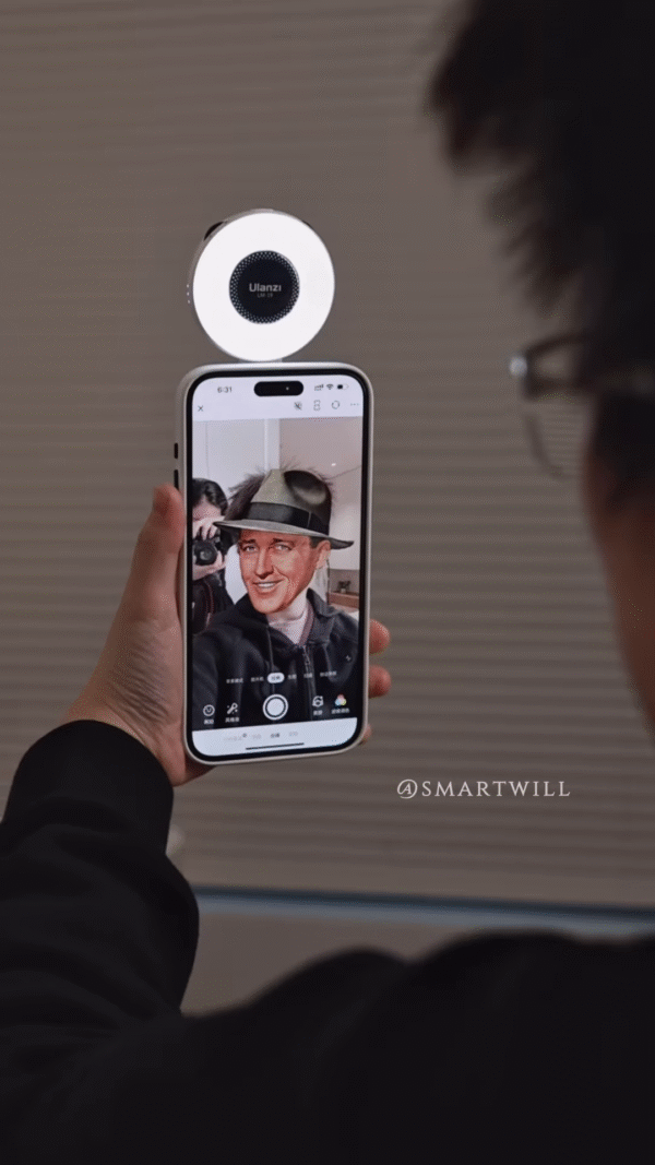 📸 Portable Clip-On Ring Light for Perfect Selfies & Video Calls 💡