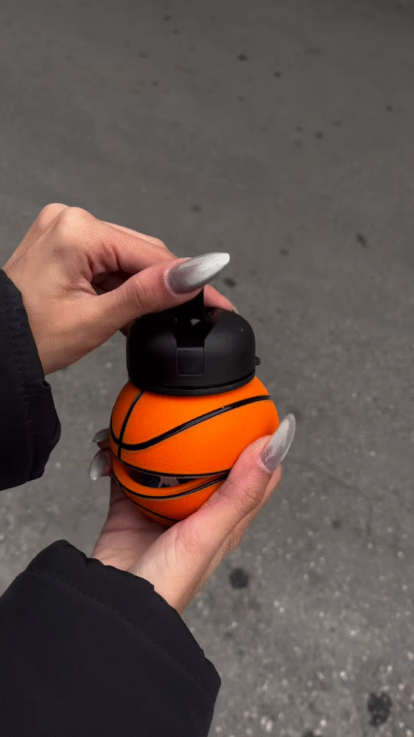 Fun Basketball-Shaped Water Bottle with Player Silhouettes - Image 4