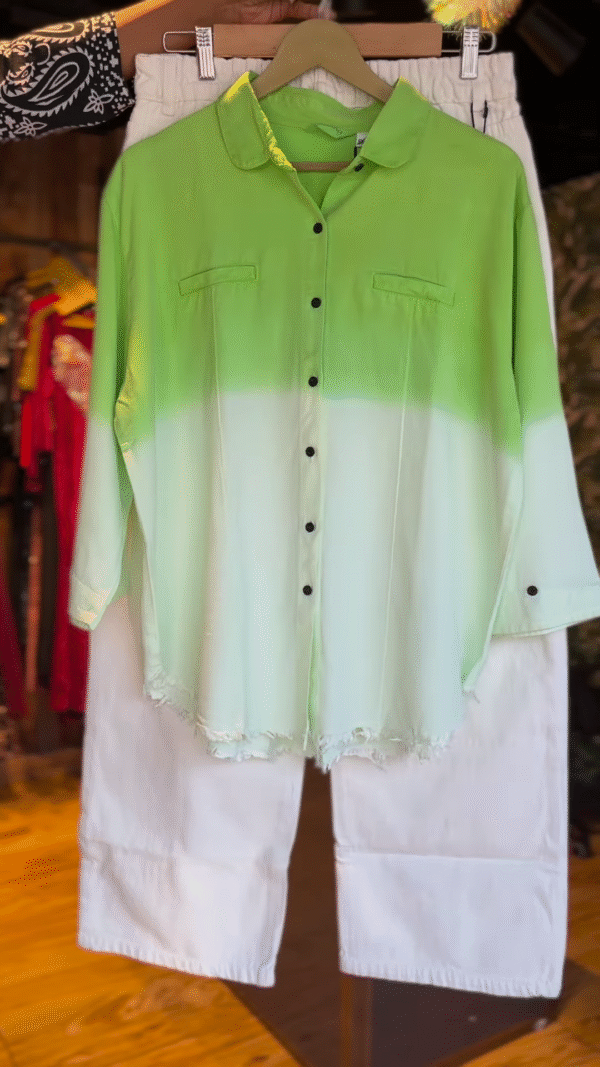 💚 Trendy Ombre Green to White Oversized Shirt & White Wide-Leg Pants Set 🤍