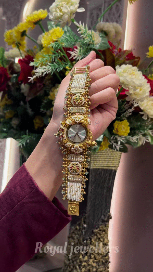 Exquisite Gold-Toned Watch with Elaborate Detailing - Image 2