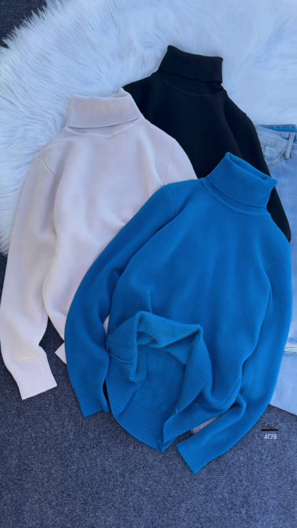❄️ Cozy Fur-Cuff Turtleneck Sweater – Multi-Color Warmth & Style