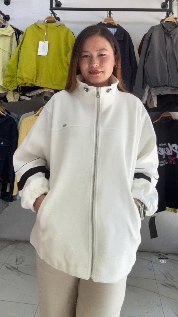 🔥 Elegant Gray, White & Red Outfit – A Perfect Fusion of Streetwear & Chic Style ❤️🤍🖤 - Image 6