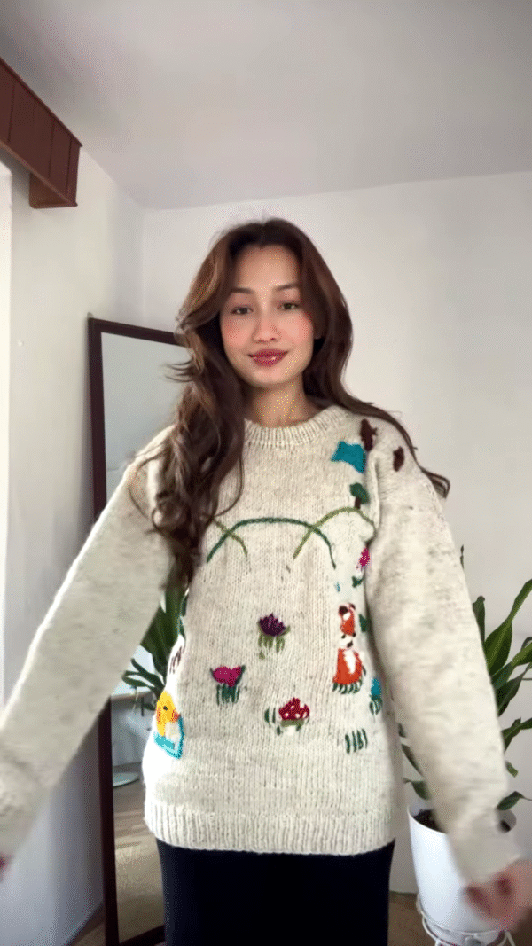 🍂 Cozy Autumn Vibes – Sweater Weather Essential 🍁✨ - Image 5