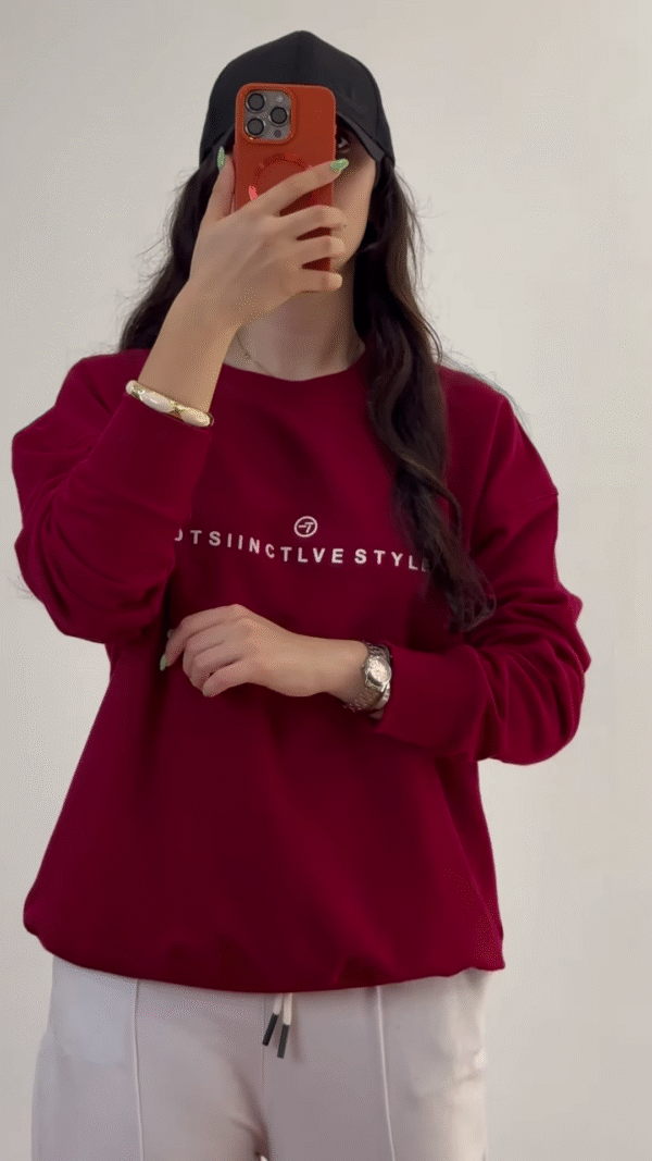 🎨 Cozy Vibes – Everyday Essential Sweatshirt Collection ✨👕 - Image 4