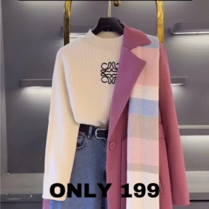 Chic Winter Layered Look – Cozy Pink Coat with Classic Denim