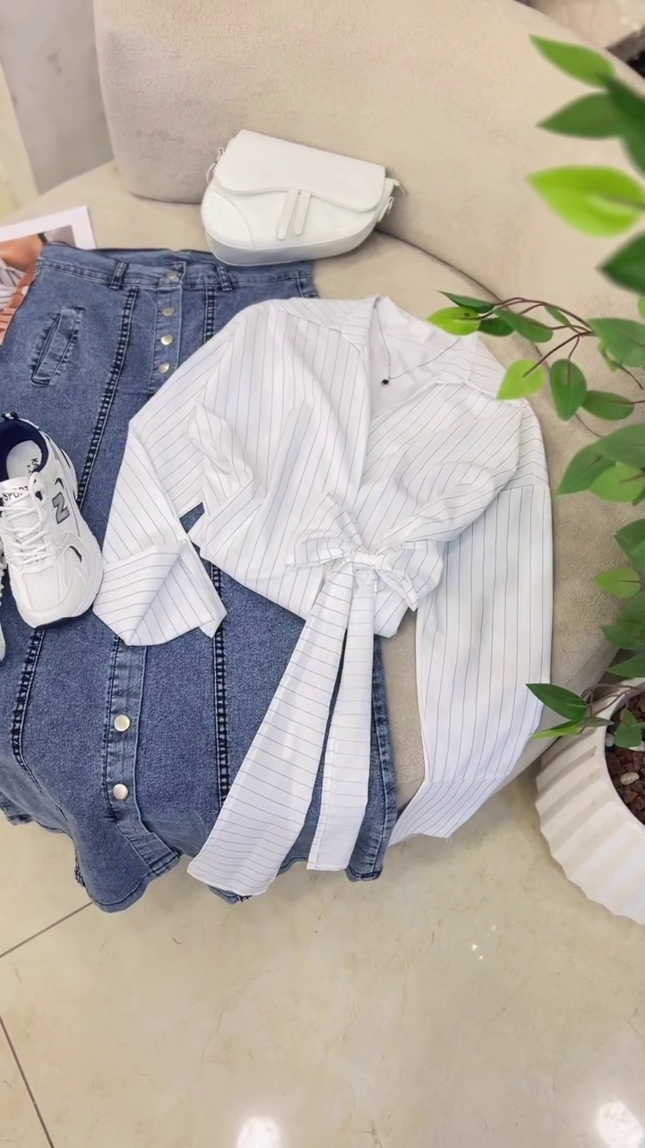 Chic Everyday Style – Striped Wrap Top with Denim Skirt - Image 2