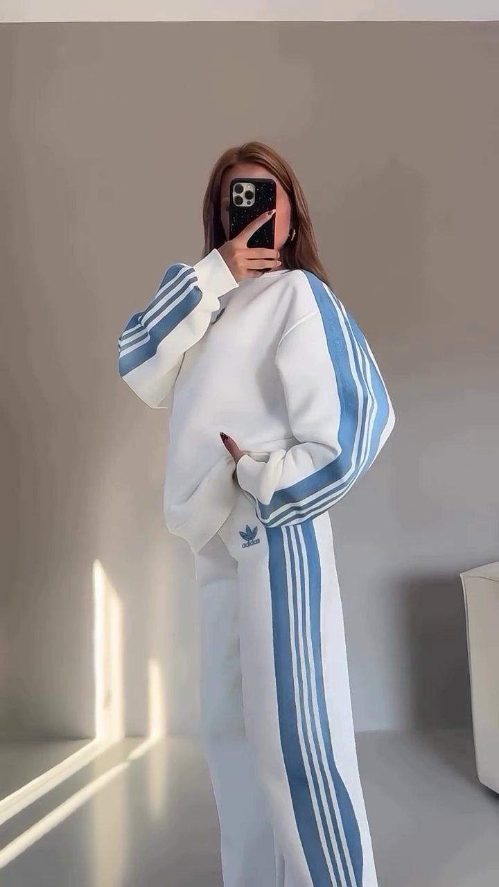 Sporty Chic Pink Co-Ord Set – Casual Street Style Perfection - Image 2