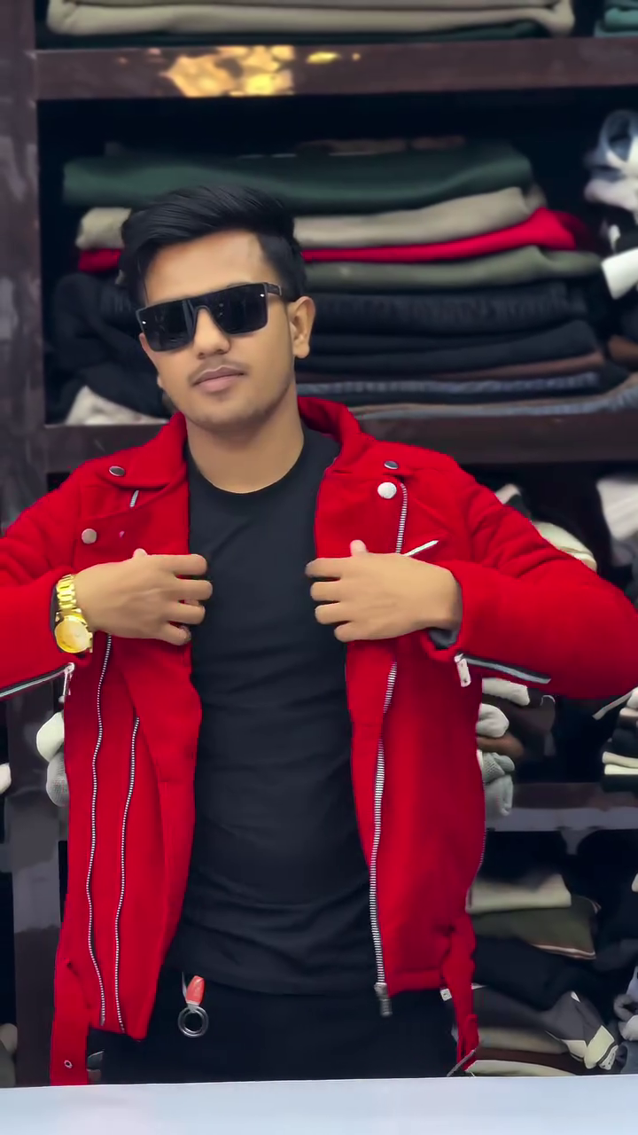 Striking Red Biker Jacket for Statement Winter Fashion - Image 5