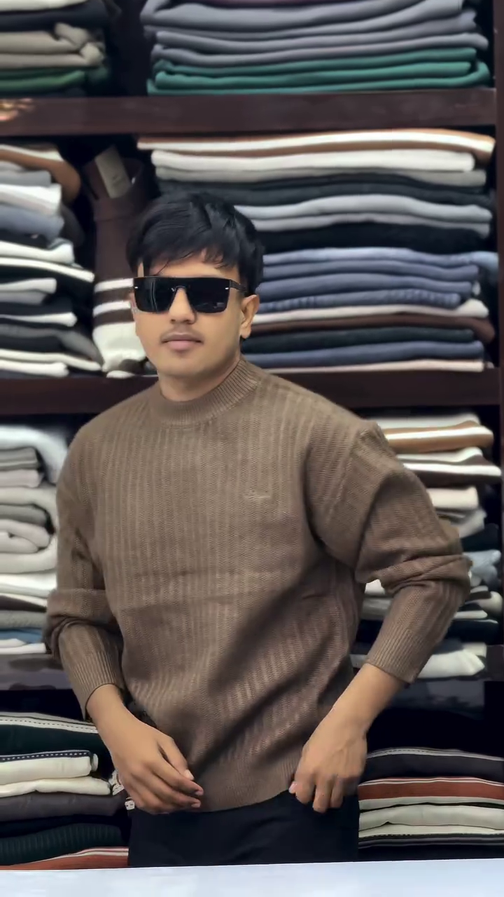 Bold Maroon Ribbed Sweater for Sharp Winter Style - Image 3