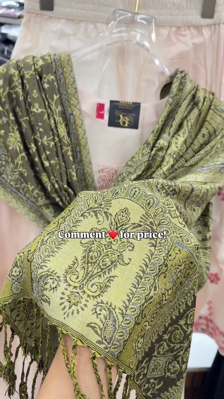 Graceful Cream Kurti with Olive Green Dupatta – Classic Ethnic Wear - Image 2