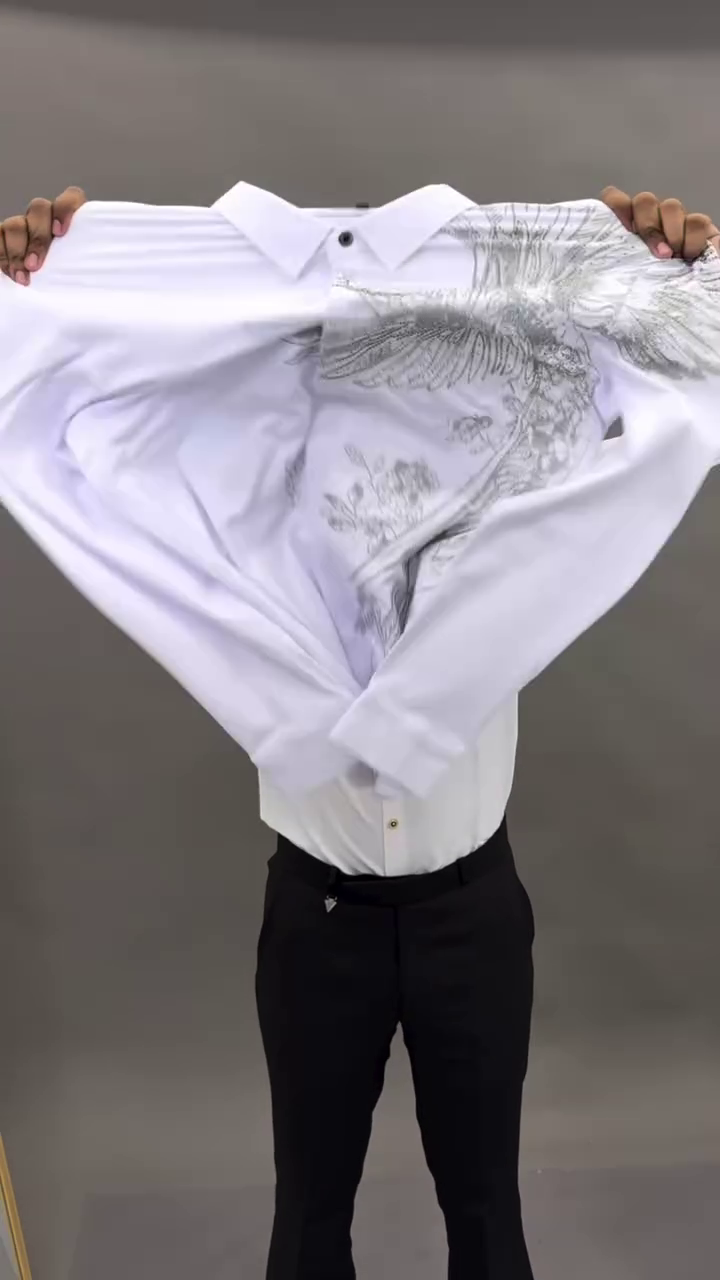 White Graphic T-Shirt with Artistic Wing Design – Bold Casual - Image 5