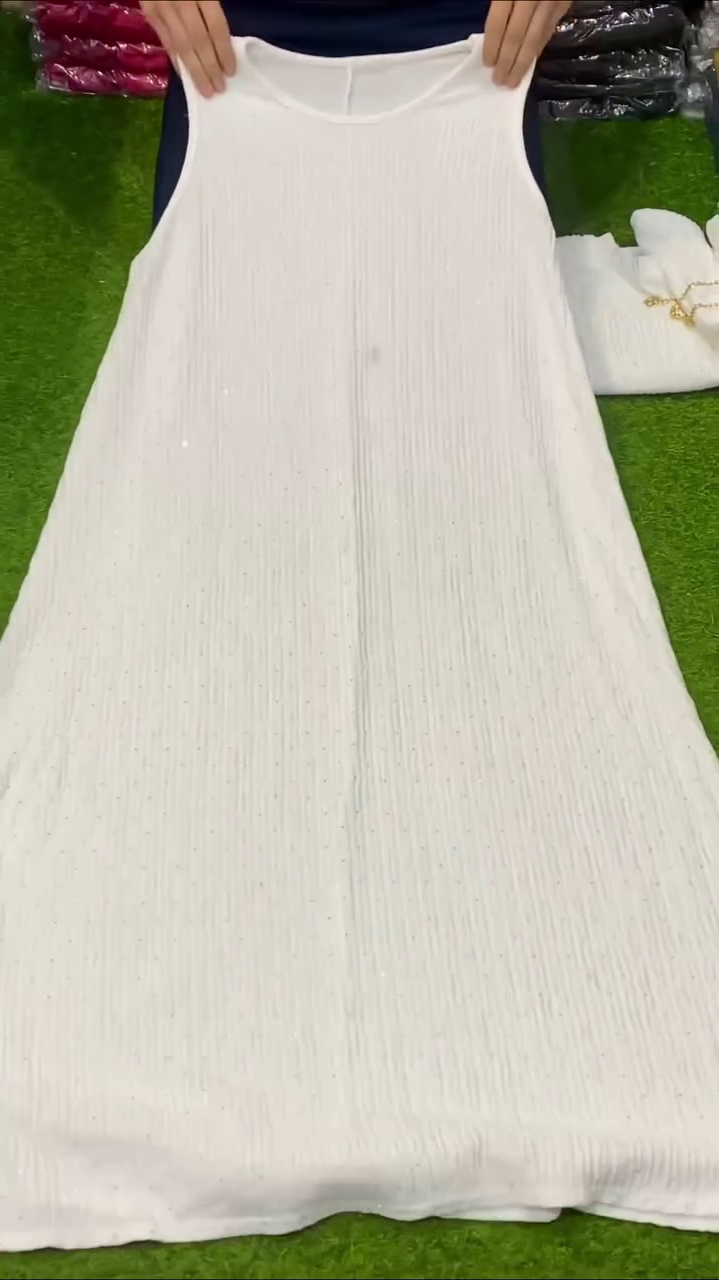 Trendy & Elegant Fashion Collection at Unbeatable Prices - Image 2