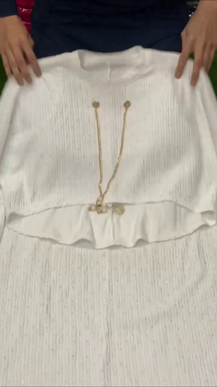 Trendy & Elegant Fashion Collection at Unbeatable Prices - Image 3