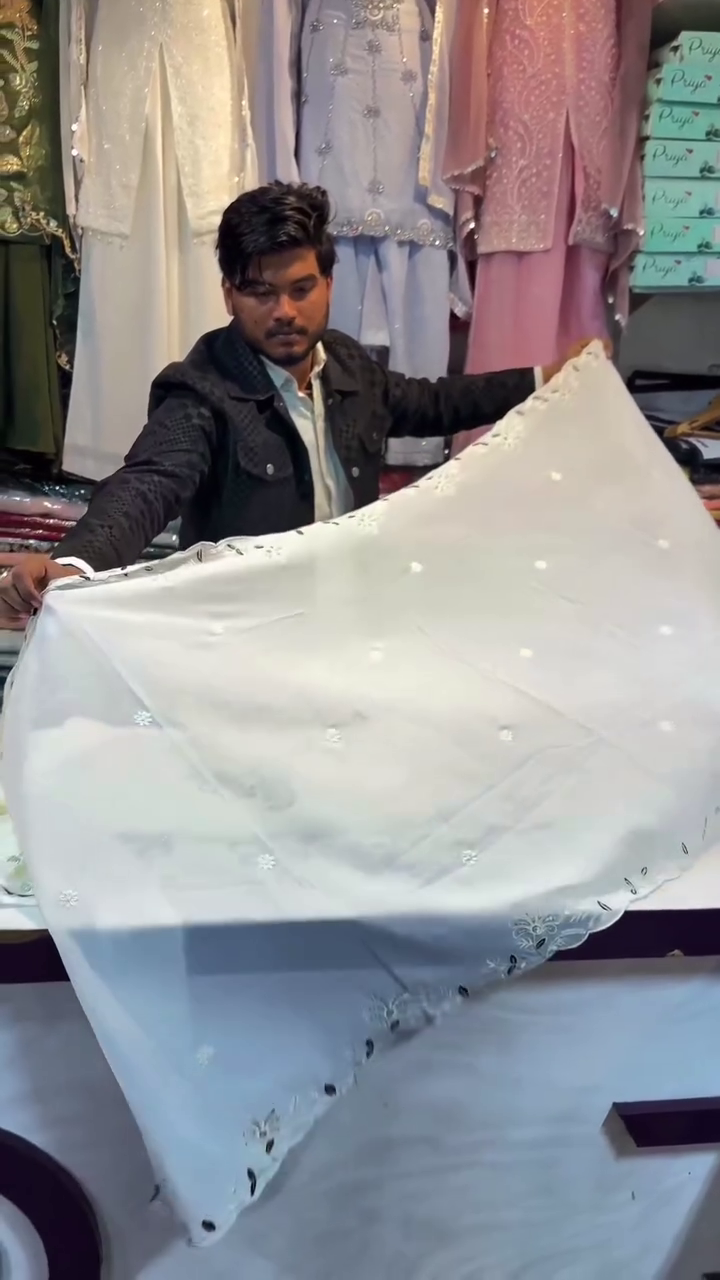 Trendy & Elegant Fashion Collection at Unbeatable Prices - Image 6