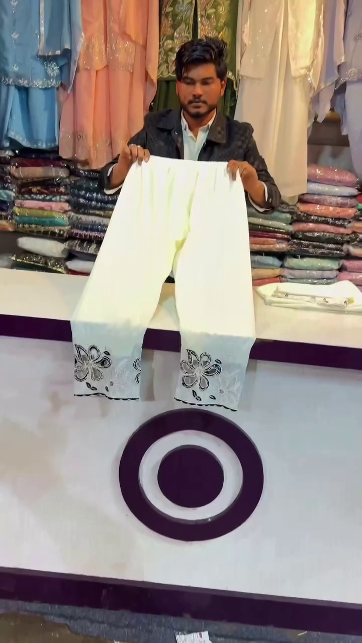 Trendy & Elegant Fashion Collection at Unbeatable Prices - Image 3