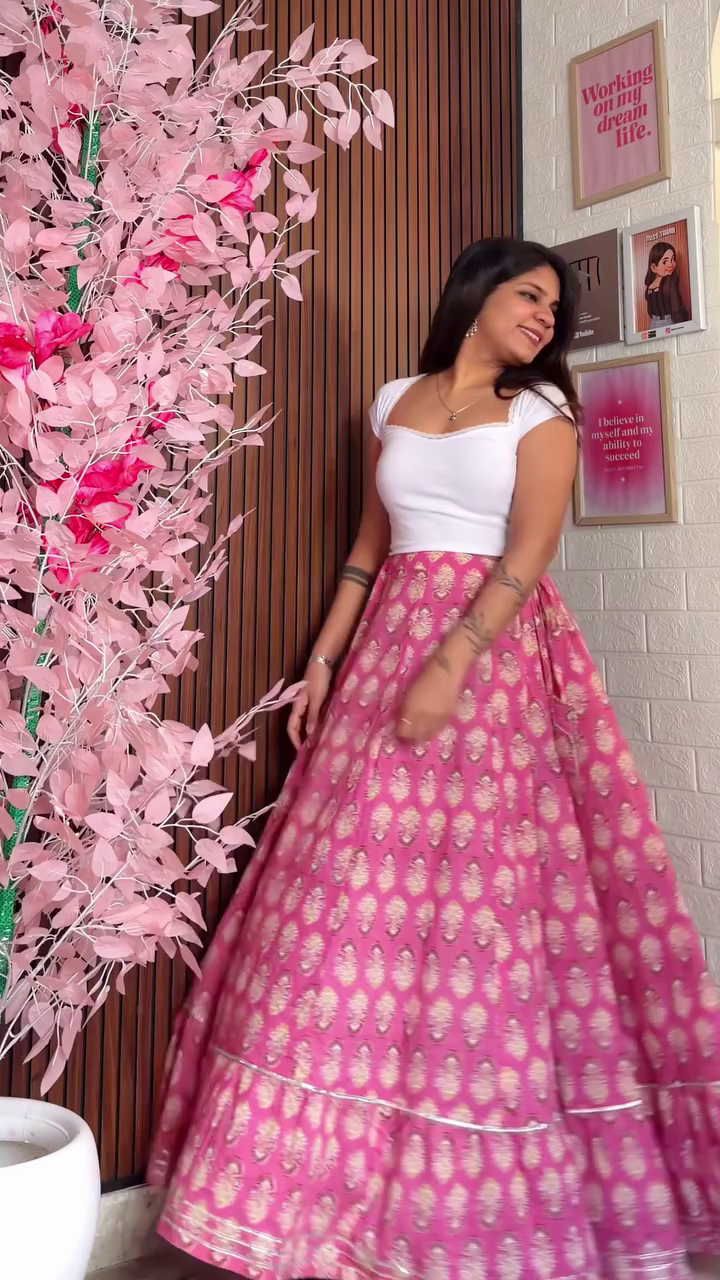 Chic White Top with Pink Printed Flared Skirt - Image 5