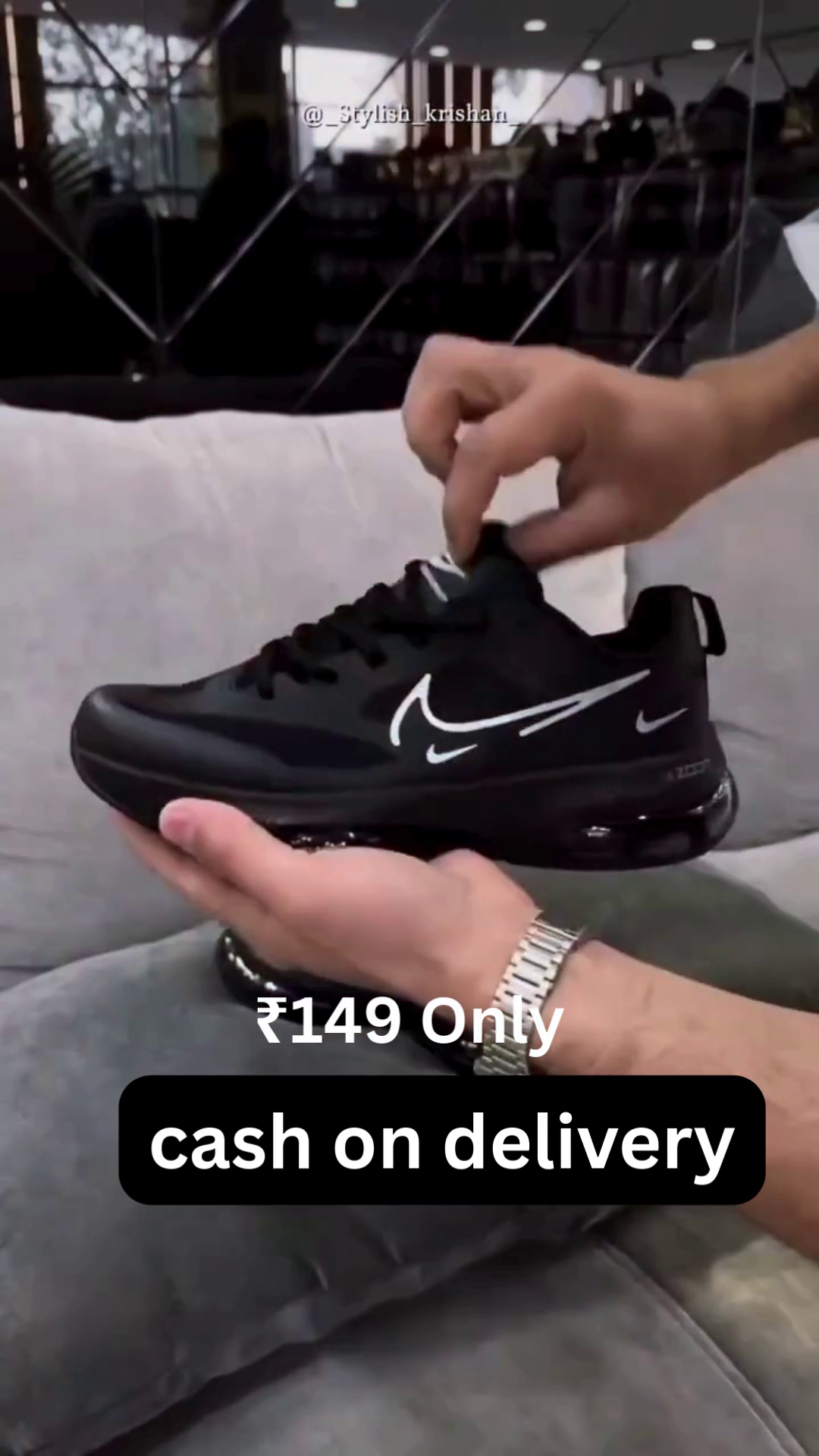 Sleek All-Black Sports Sneakers – Performance Meets Style - Image 2