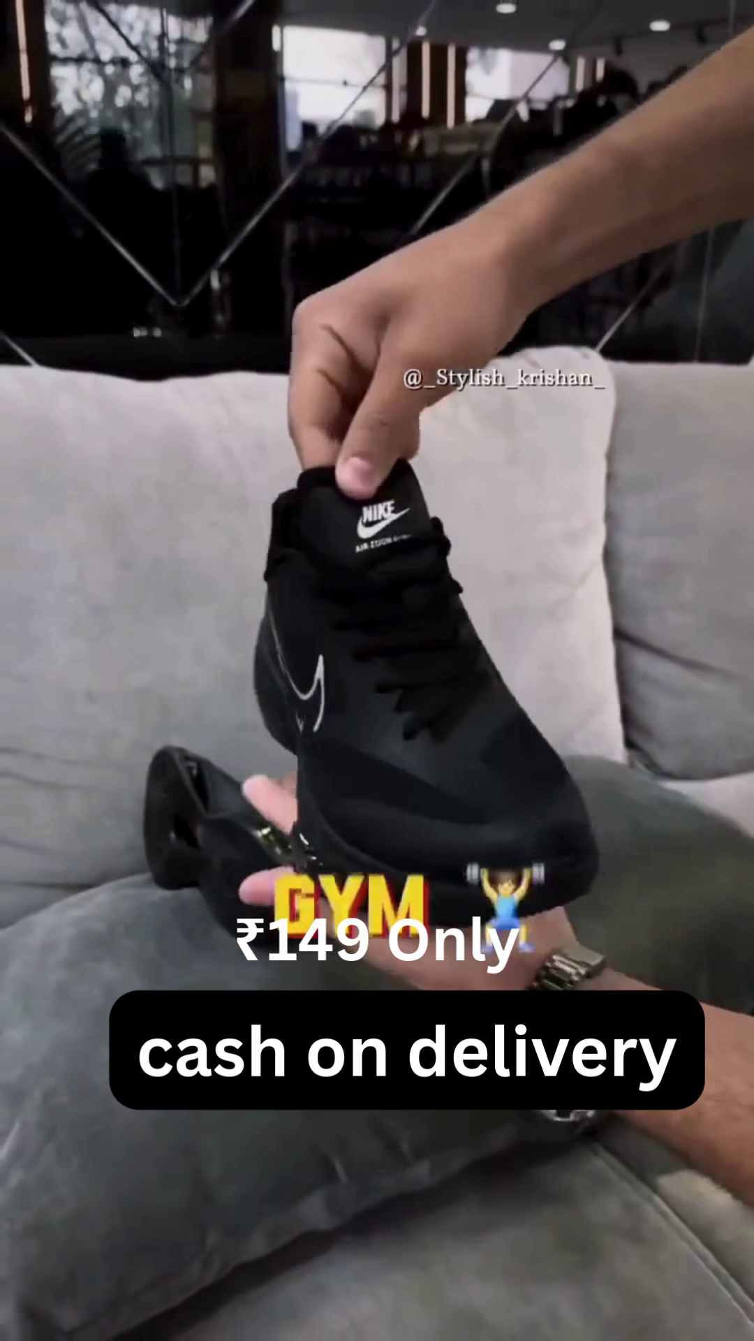 Sleek All-Black Sports Sneakers – Performance Meets Style - Image 3