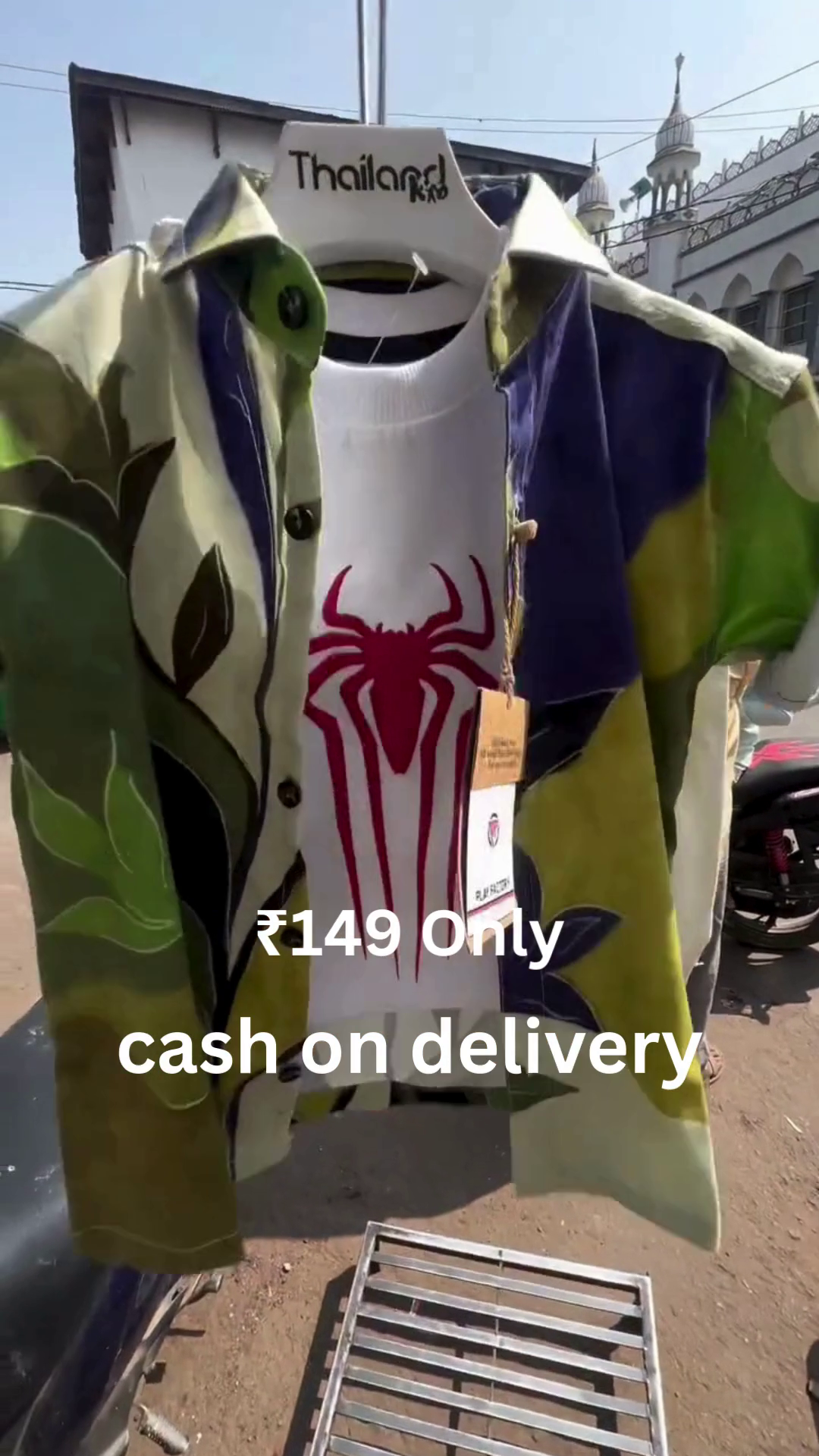 Stylish White Cargo Shorts – Trendy Streetwear at ₹149 | Cash on Delivery - Image 2