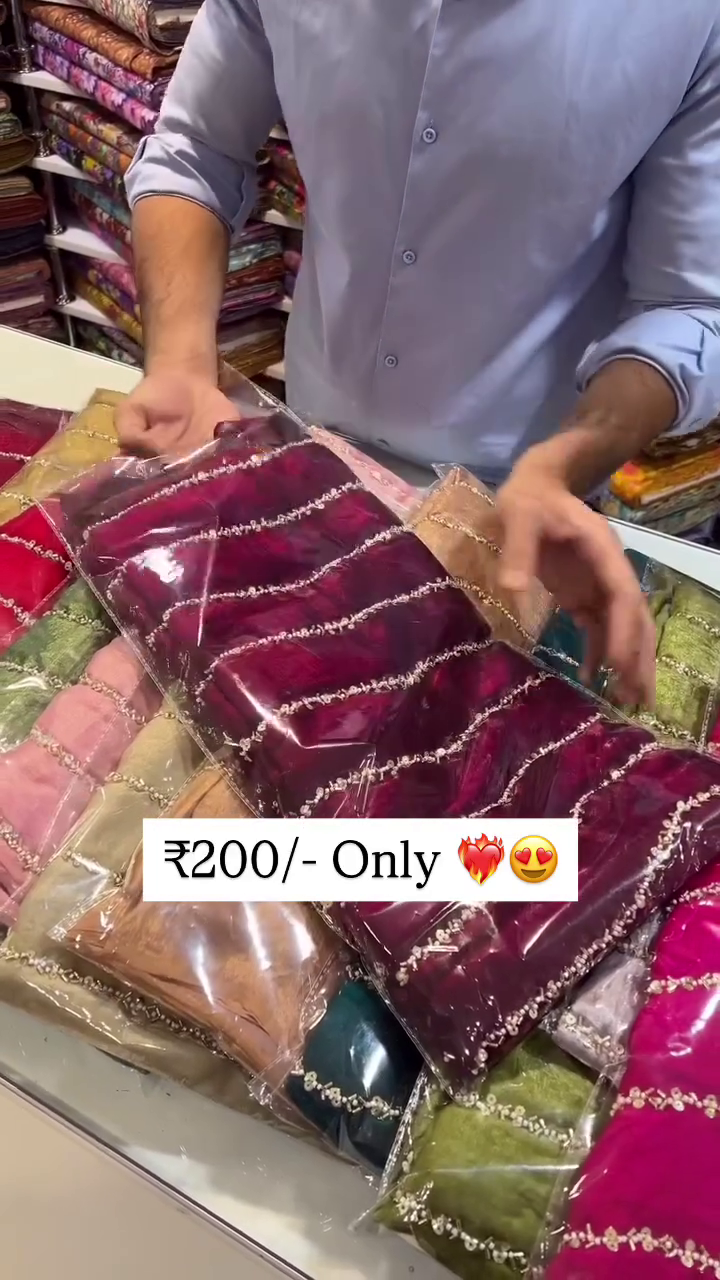 Festive Velvet Saree Collection – Only ₹200 - Image 6